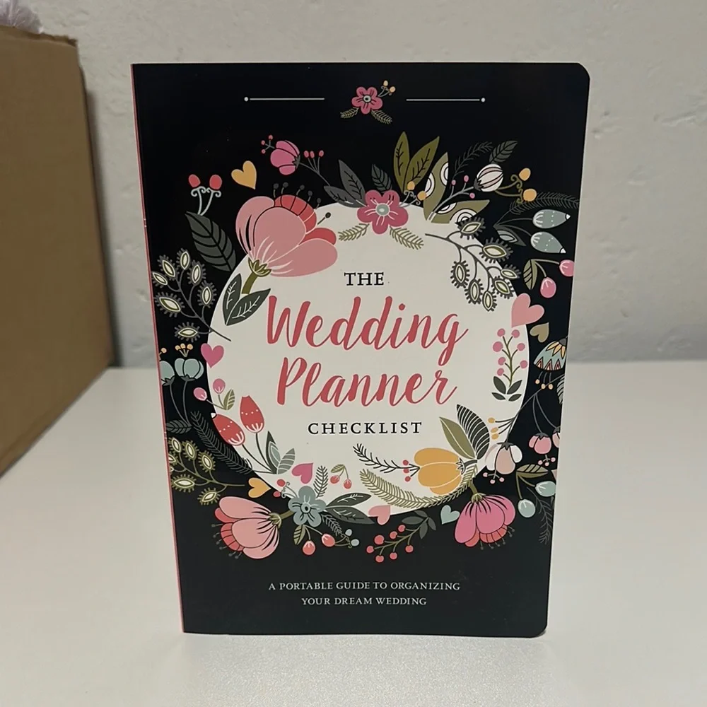 Floral Wedding Planner Checklist Booklet